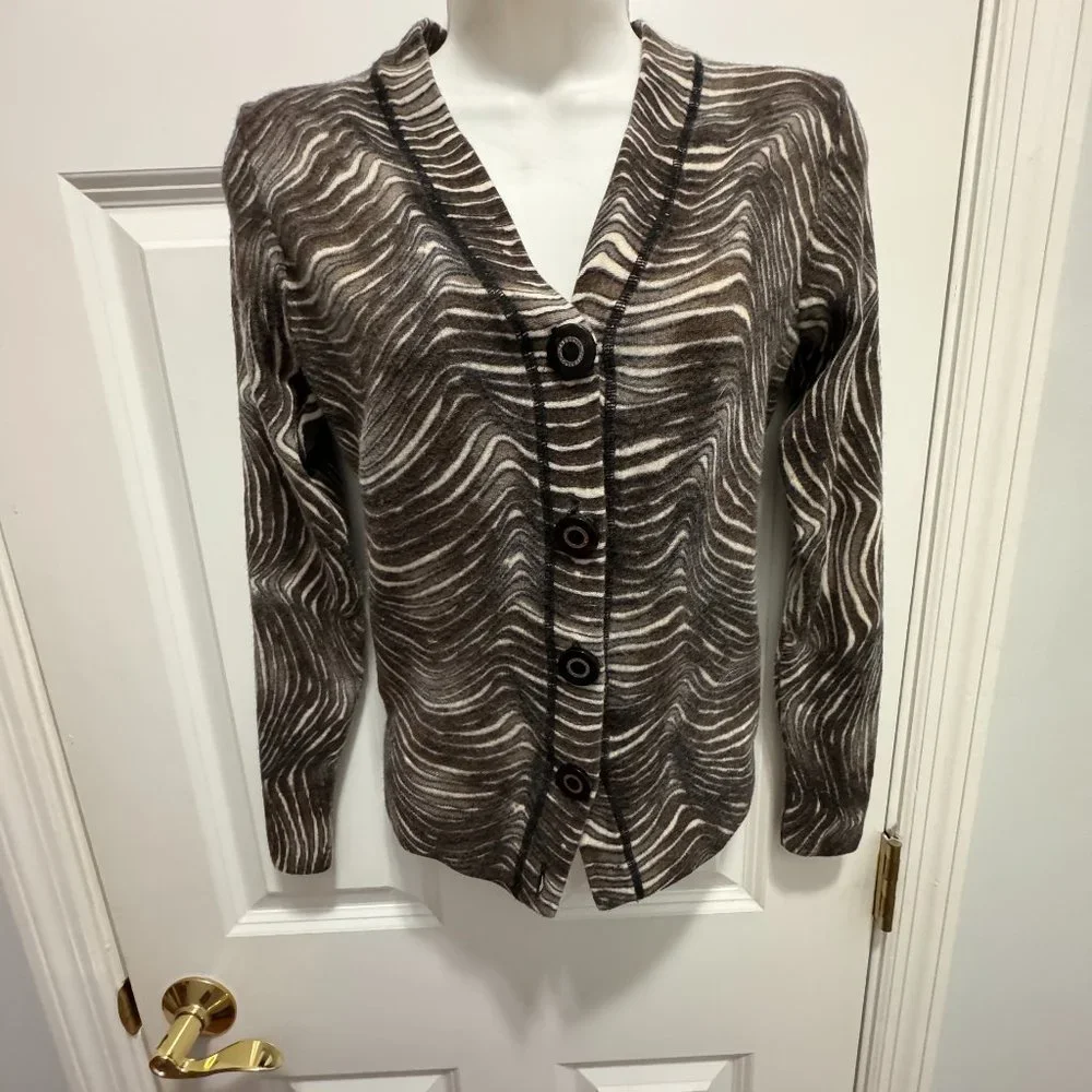Tory Burch size small 100% merino wool zebra print sweater